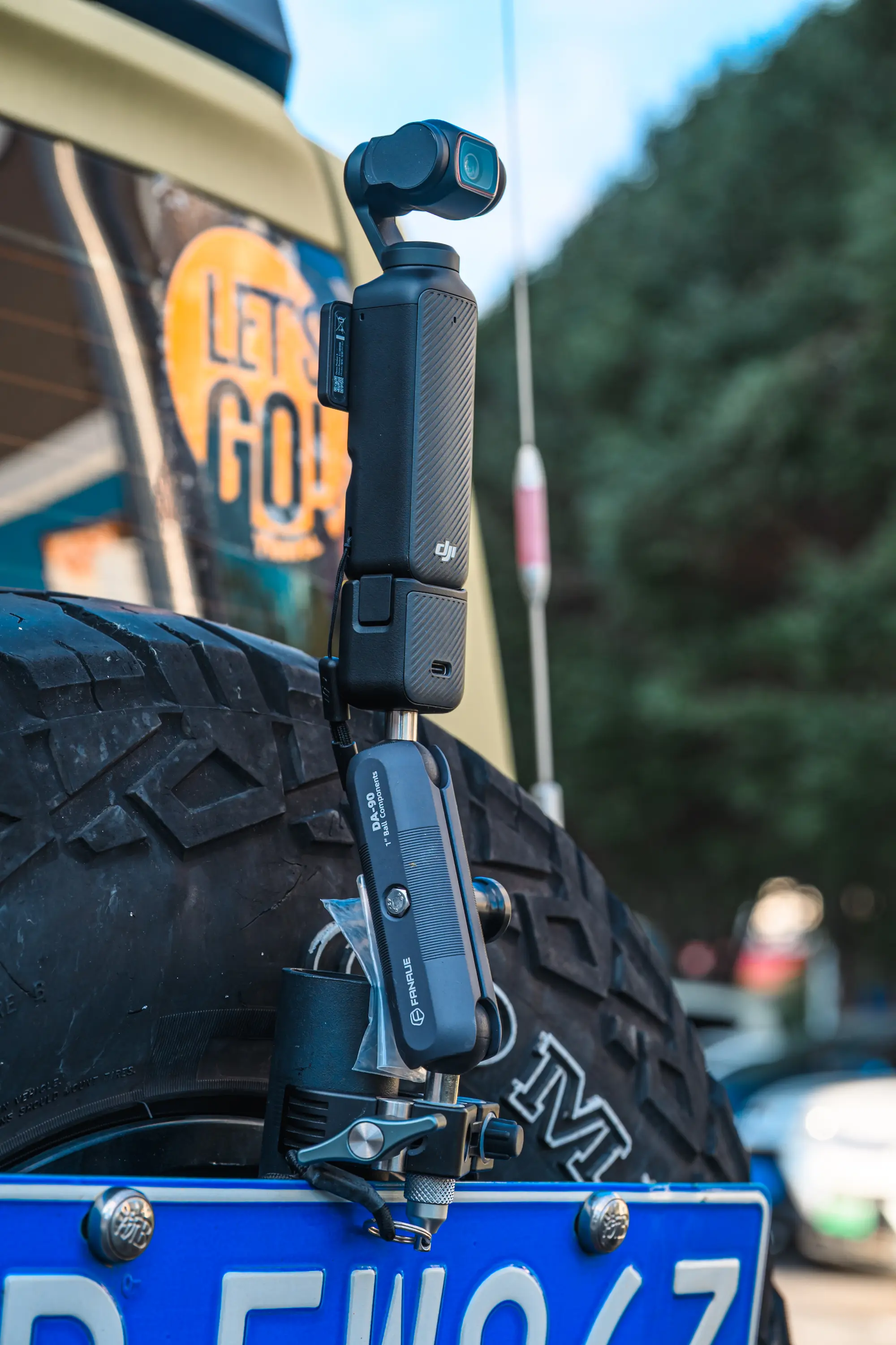 Best Suction Cup Phone Holder for Car, Jeep & Truck | FANAUE_2